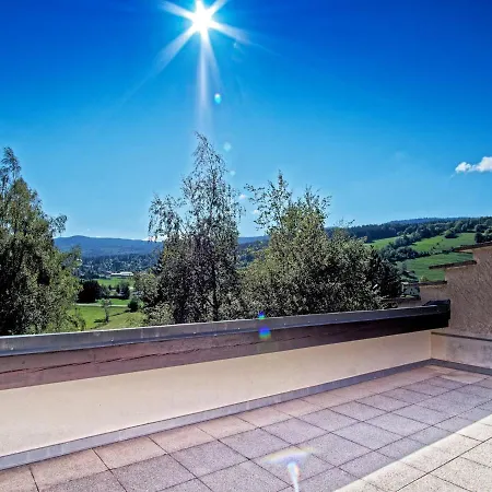 Duplex Lumineux Avec Terrasse Et Jardin Privatif - 2 + Mezzanine - - Fr-1-761-28 Lägenhet *